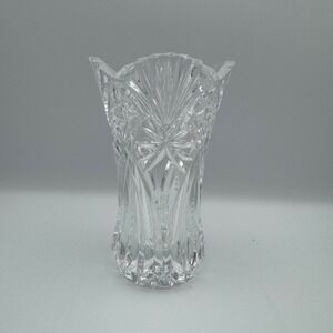 J‎ G Durand Crystal Vase Elegant Cut Glass Floral Starburst Design France